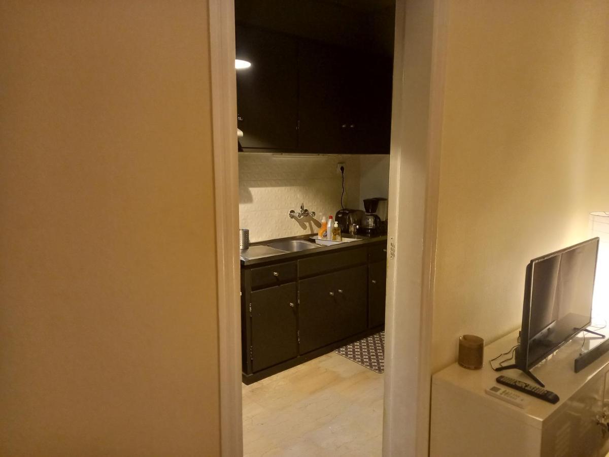 Fresh And Elegant Apartment, 9' From City Center Athen Eksteriør bilde