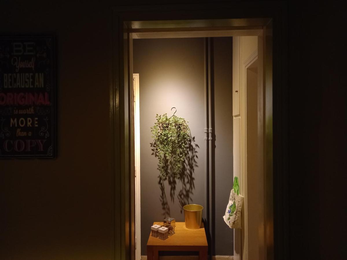 Fresh And Elegant Apartment, 9' From City Center Athen Eksteriør bilde